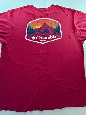 Columbia Red Short-Sleeve Tee with Mountain Graphic